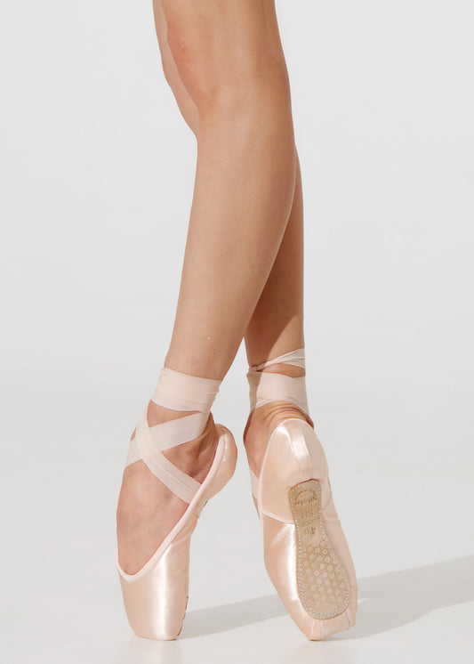 Nikolay 0541N Streampointe Reinforced Shank Pointe Shoe