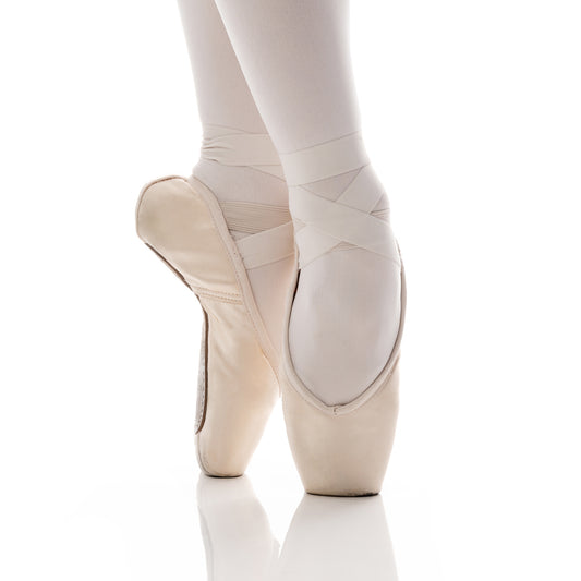 R-Class RC30 Fantasia Vamp 2 Hard Shank Pointe Shoe