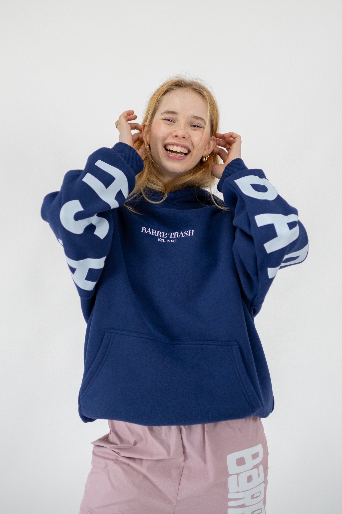 Barre Trash The Ovesized Hoodie
