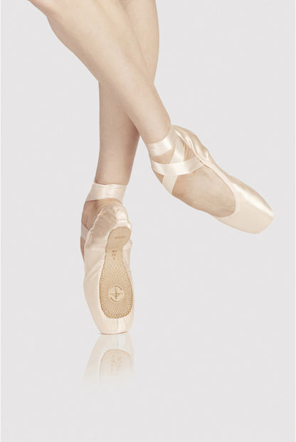 WearMoi Con Alfa Medium Full Shank U Cut Pointe Shoe