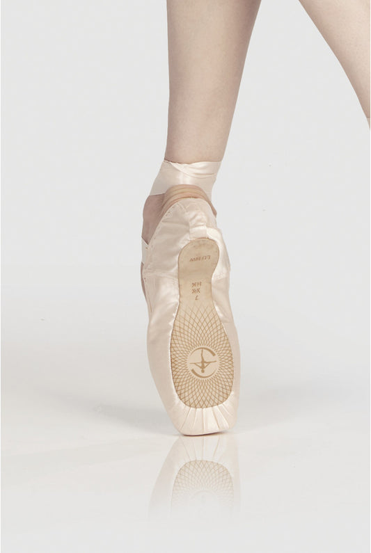 WearMoi Con Omega Hard 3/4 Pointe Shoe